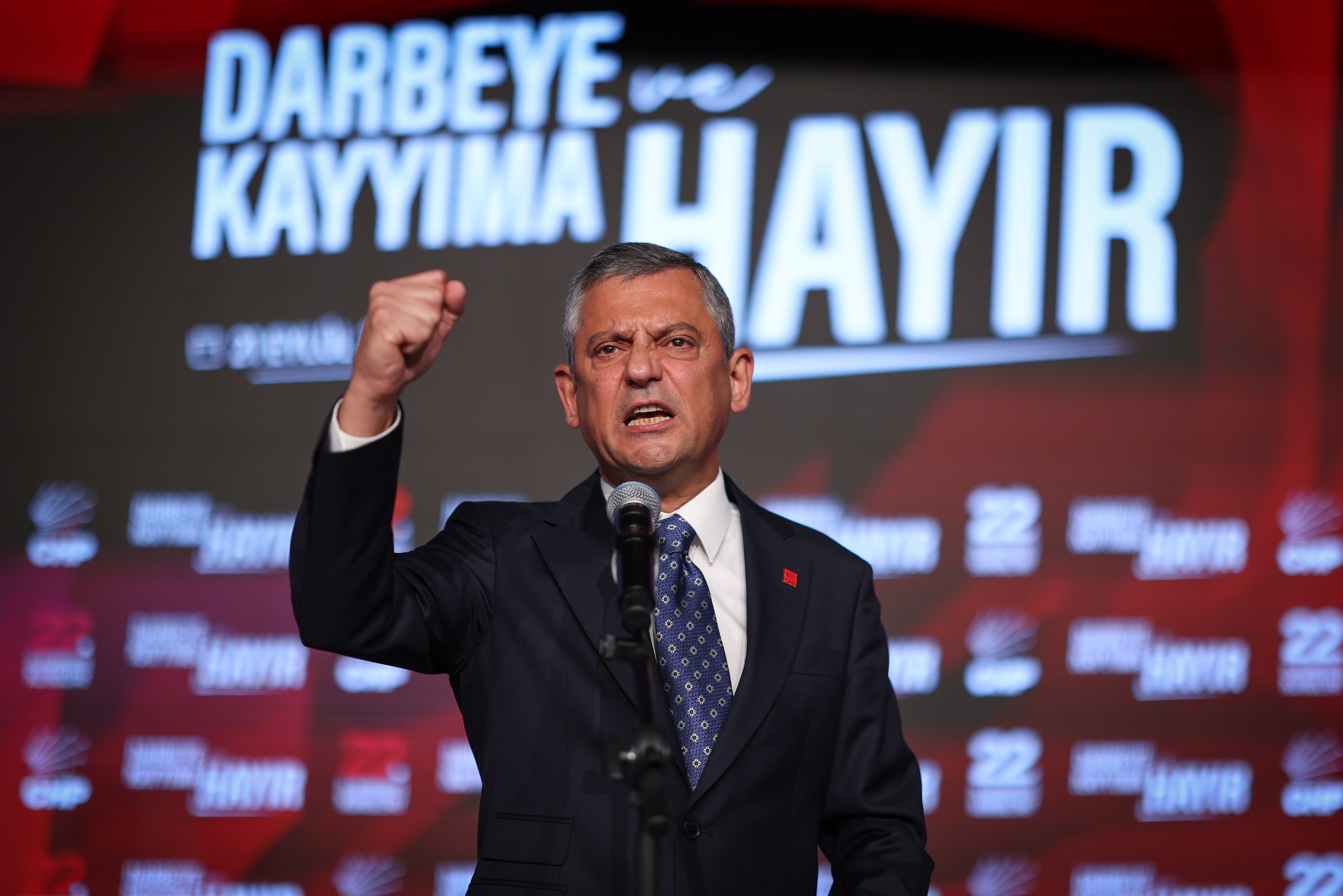 CHP 22'nci Olağanüstü Kurultayı'nda