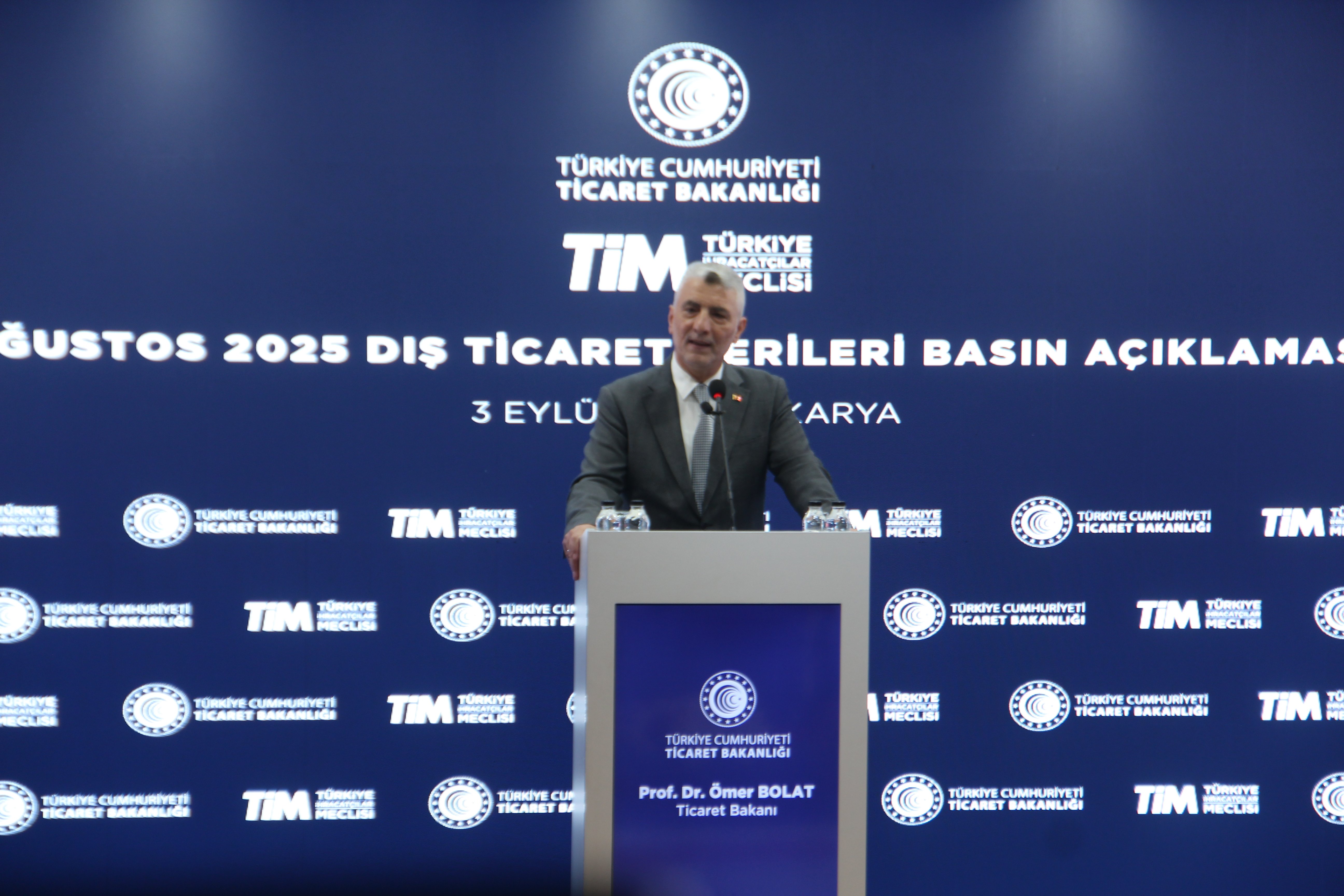 Bakan Bolat’tan Ekonomide Dev Açıklama: Milli Gelir 1,5 Trilyon Dolar Hedefine Yaklaşıyor!