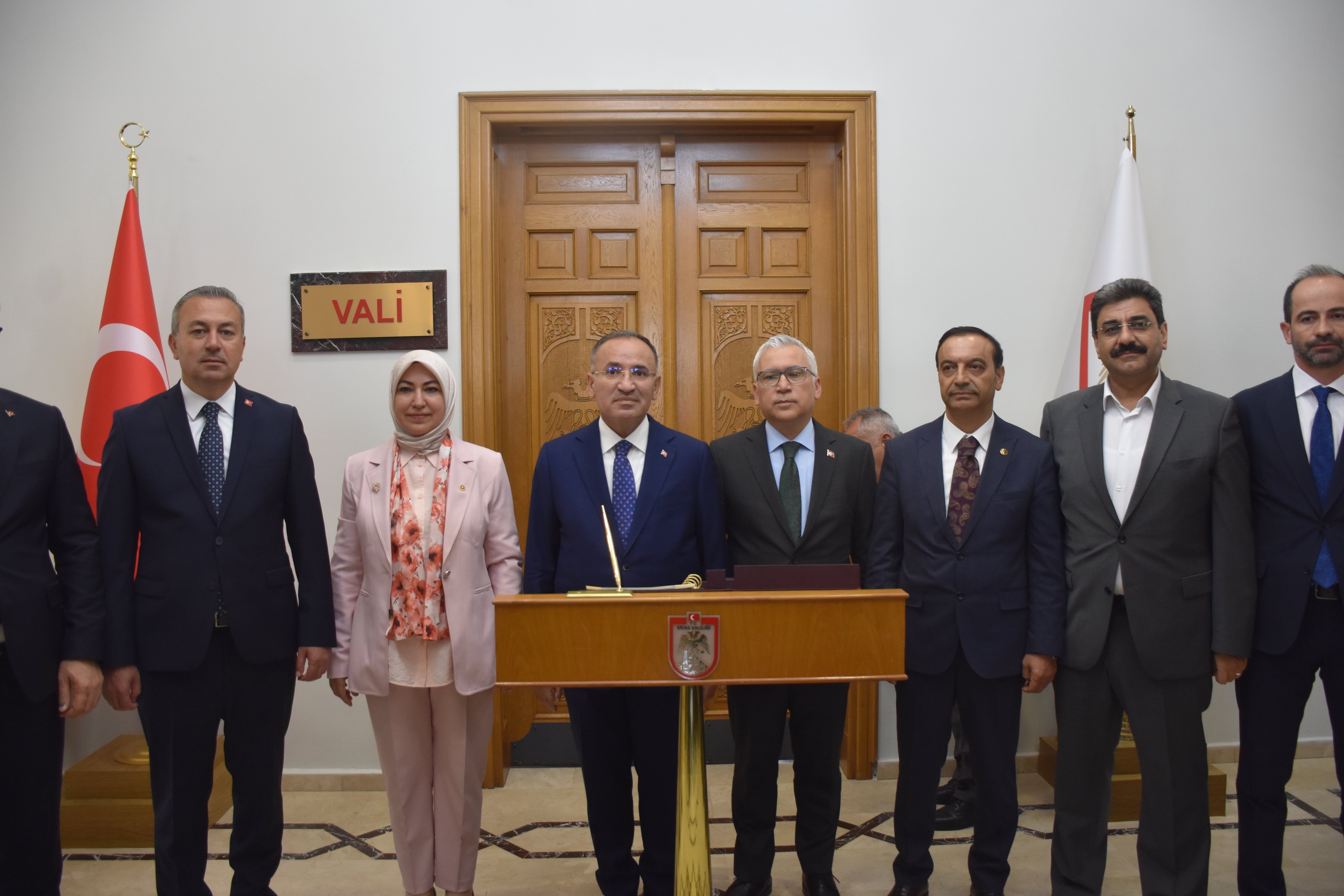 TBMM Başkanvekili Bekir Bozdağ,