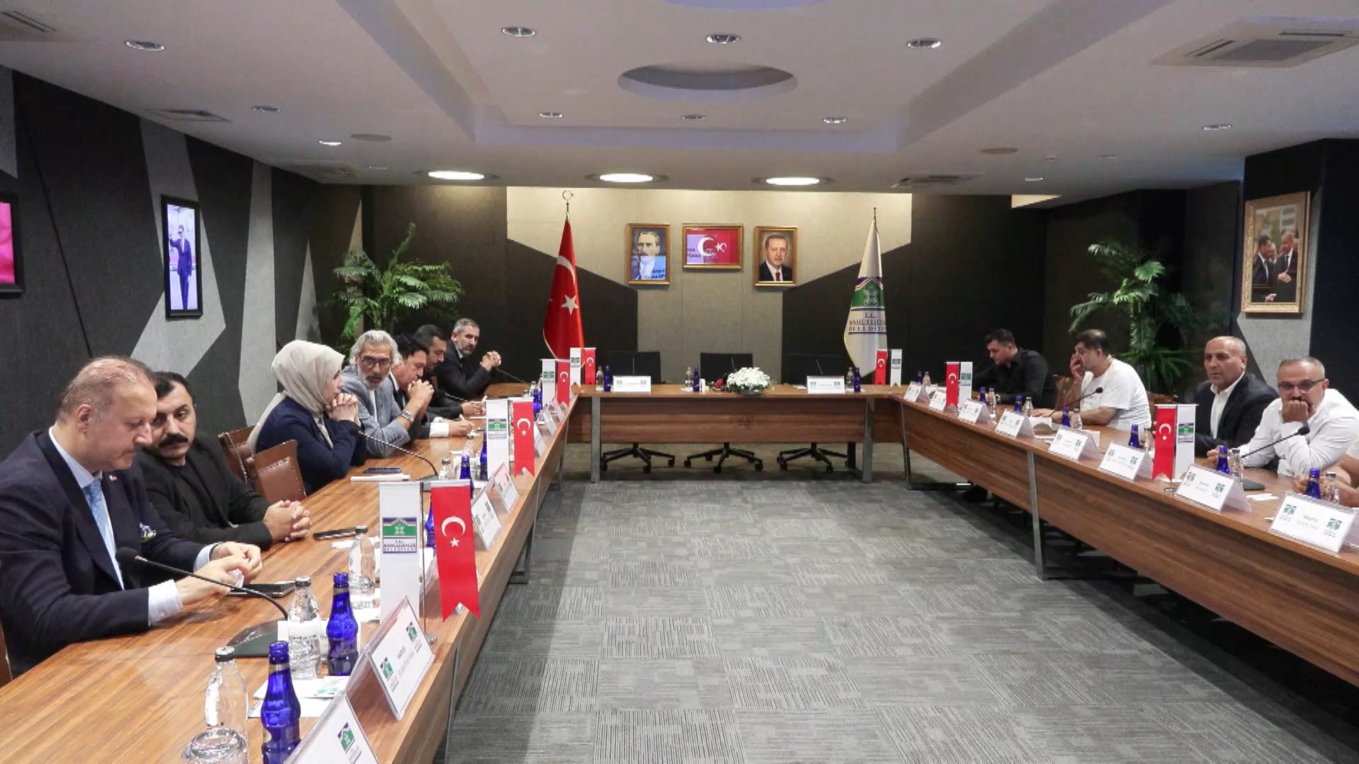 Cumhurbaşkanı Yardımcısı Cevdet Yılmaz,