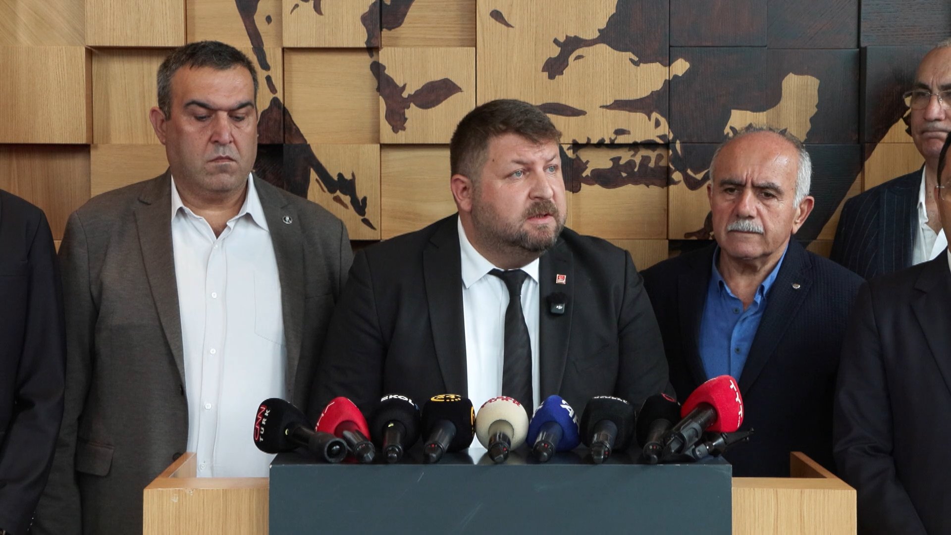 CHP'den ihraç edilen partililer