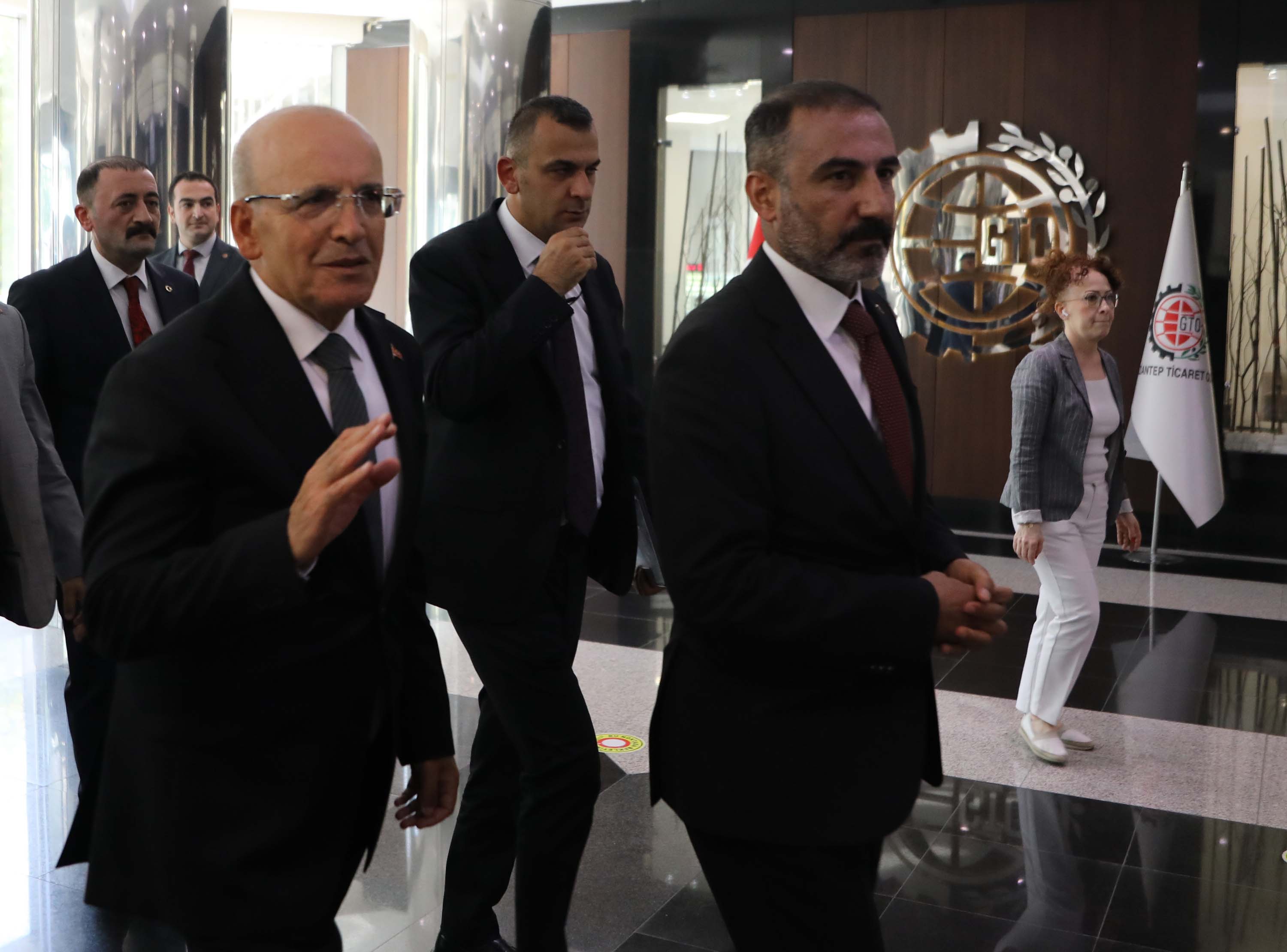 Hazine ve Maliye Bakanı