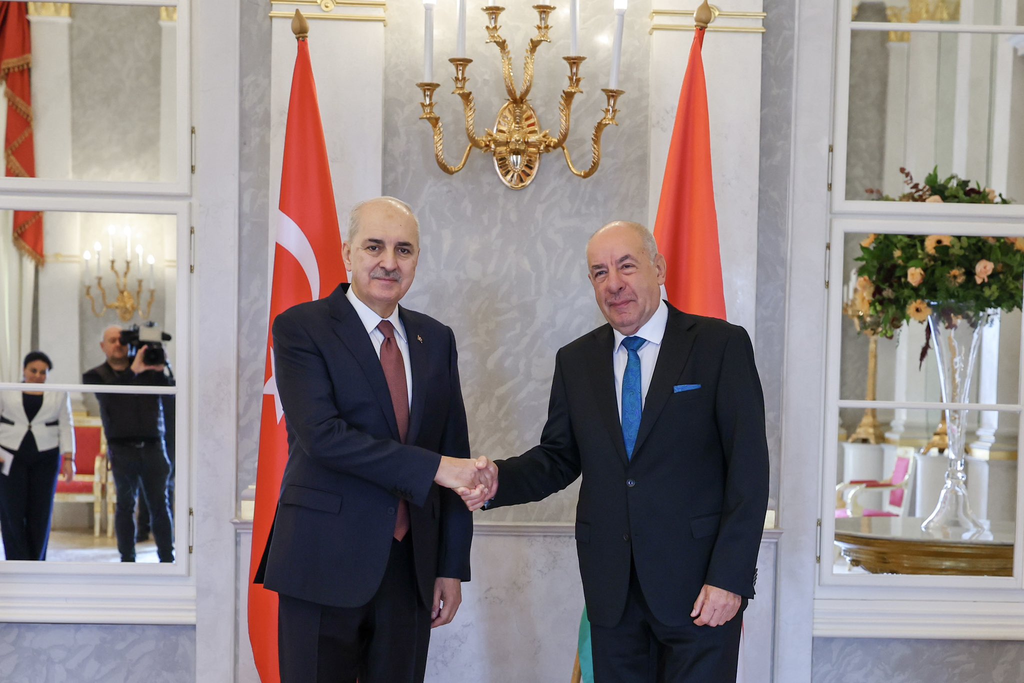 TBMM Başkanı Kurtulmuş’tan Macaristan’da Tarihi Ziyaret: İlişkiler Güçleniyor