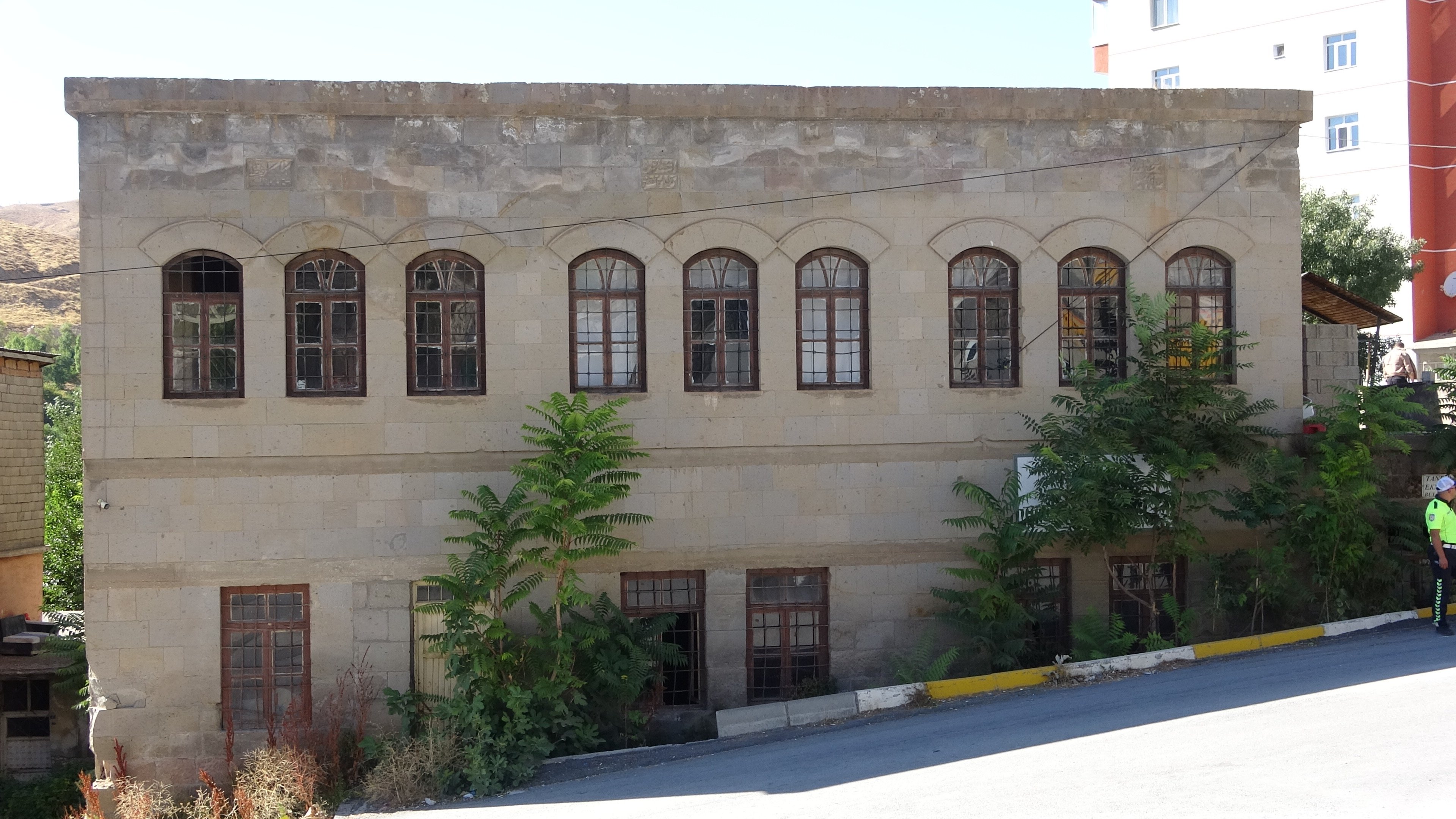 Bitlis Valisi Ahmet Karakaya,