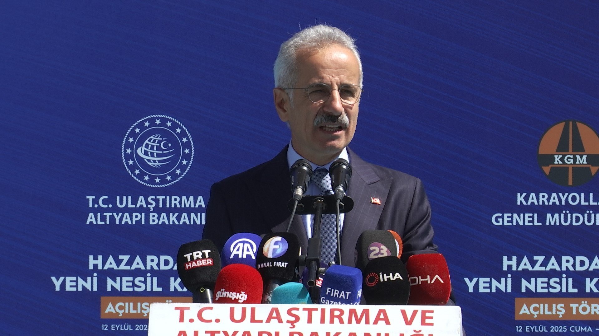 Ulaştırma ve Altyapı Bakanı