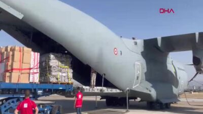 Türkiye Afganistan’a Deprem Yardımı Uçağını Uğurladı
