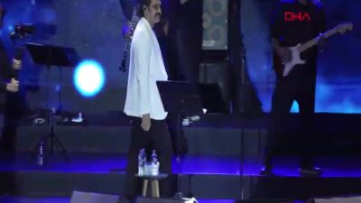 Şırnak’ta ‘Bir Anadolu Şenliği’ Coşkusu: Bayhan Sahneden İndi, Halkla Kucaklaştı