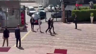 Zafer Partisi Genel Başkanı Ümit Özdağ, CHP Genel Başkanı Özgür Özel ile Görüşmek Üzere CHP Genel Merkezi’ne Gitti