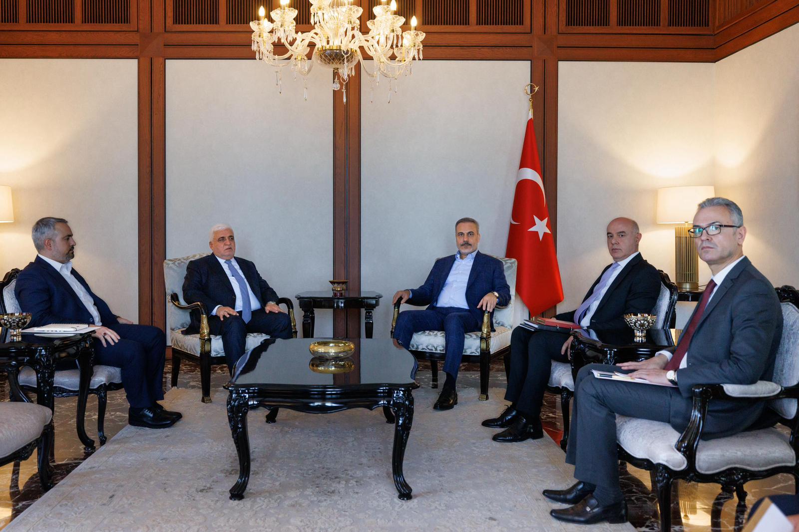 Dışişleri Bakanı Hakan Fidan, Haşdi Şabi Komisyonu Başkanı Falih el-Feyyad ile Ankara’da Görüştü Dışişleri Bakanı Hakan Fidan,