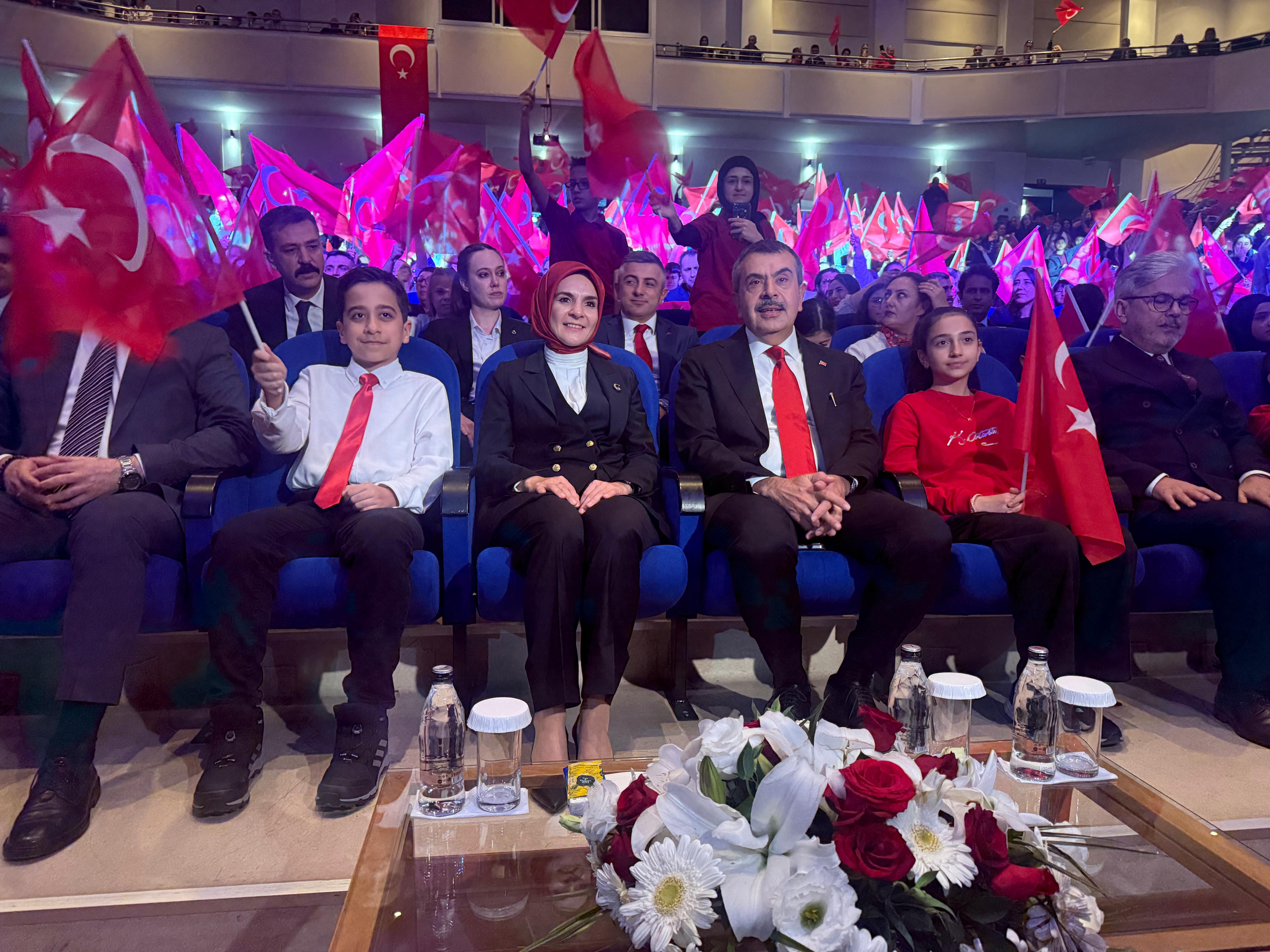 Bakanlar Tekin ve Göktaş’tan 29 Ekim’de Anlamlı Program: Köklü Geçmişten Güçlü Cumhuriyete