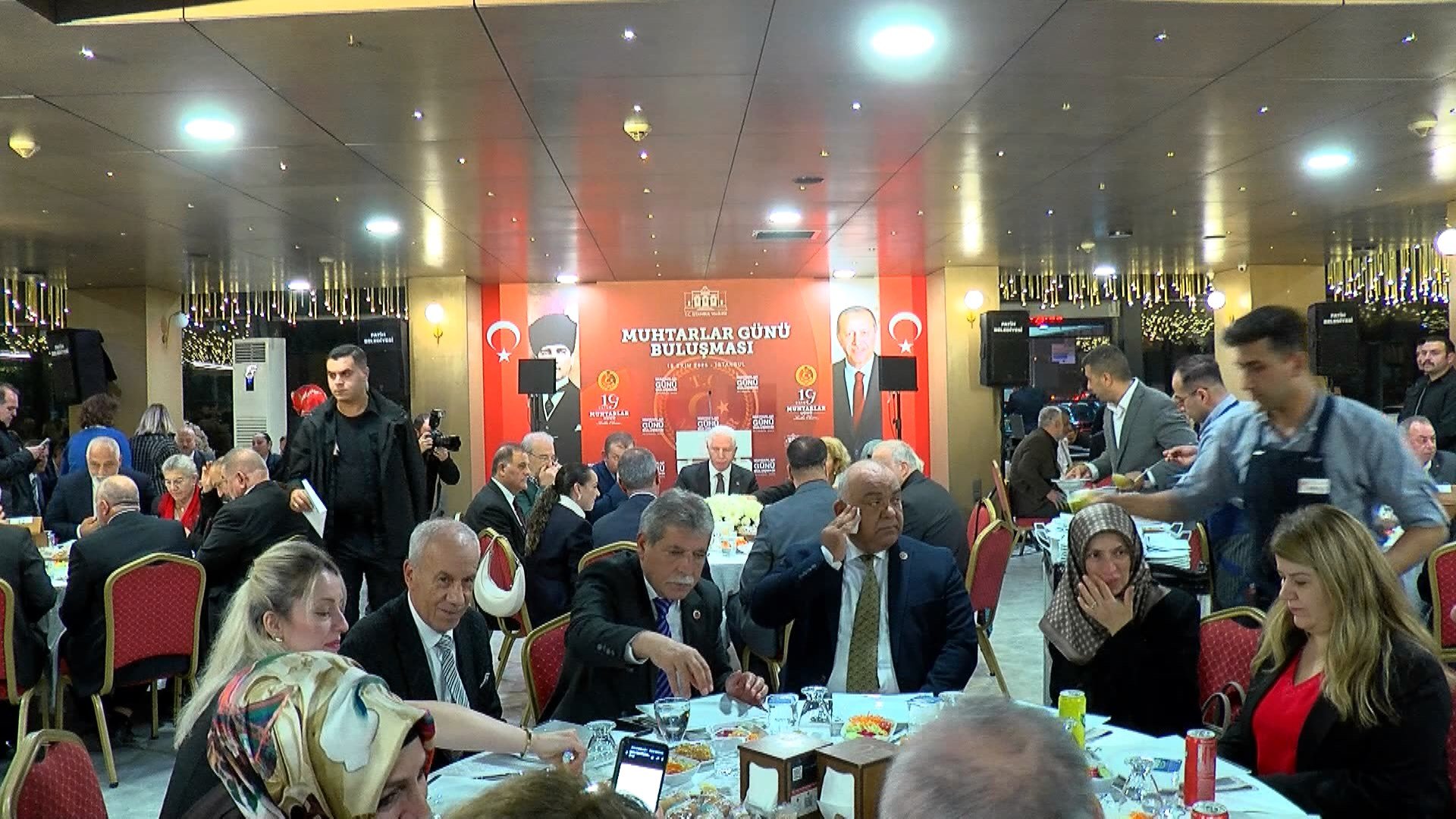 İstanbul Valisi Davut Gül,