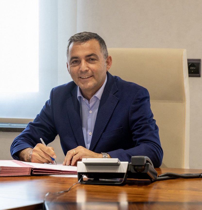 Rüşvet soruşturması kapsamında tutuklanan