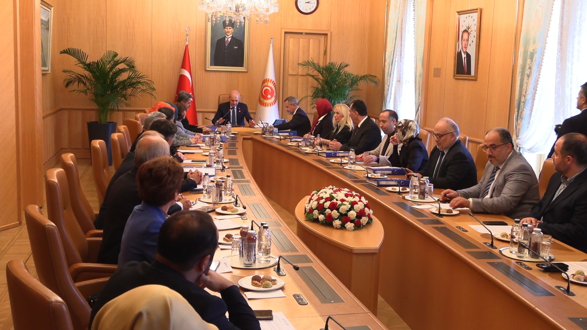 TBMM Başkanı Numan Kurtulmuş,