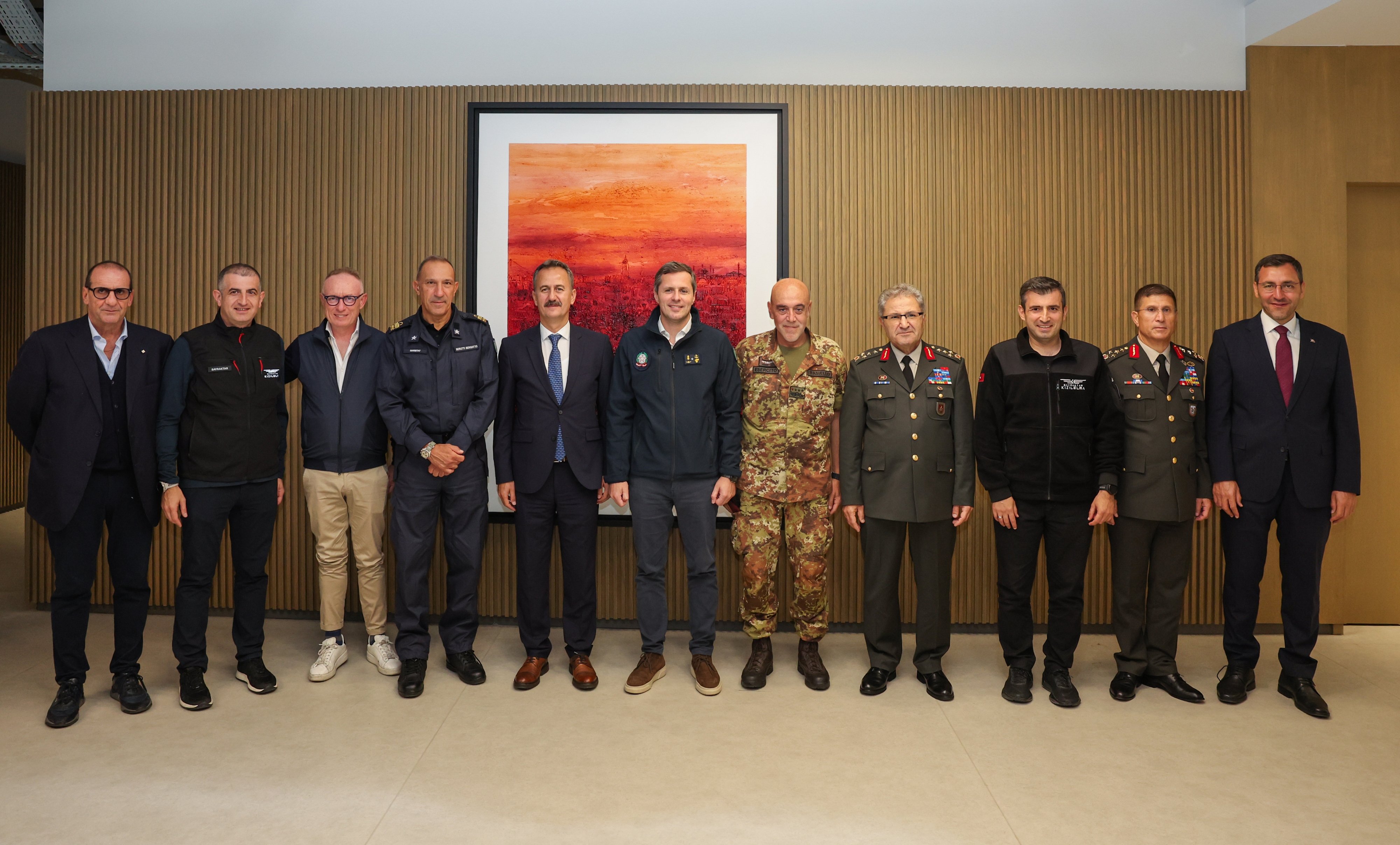 İtalya Savunma Bakanlığı Heyeti Baykar’ın Oyun Değiştirici Teknolojilerini Yerinde İnceledi