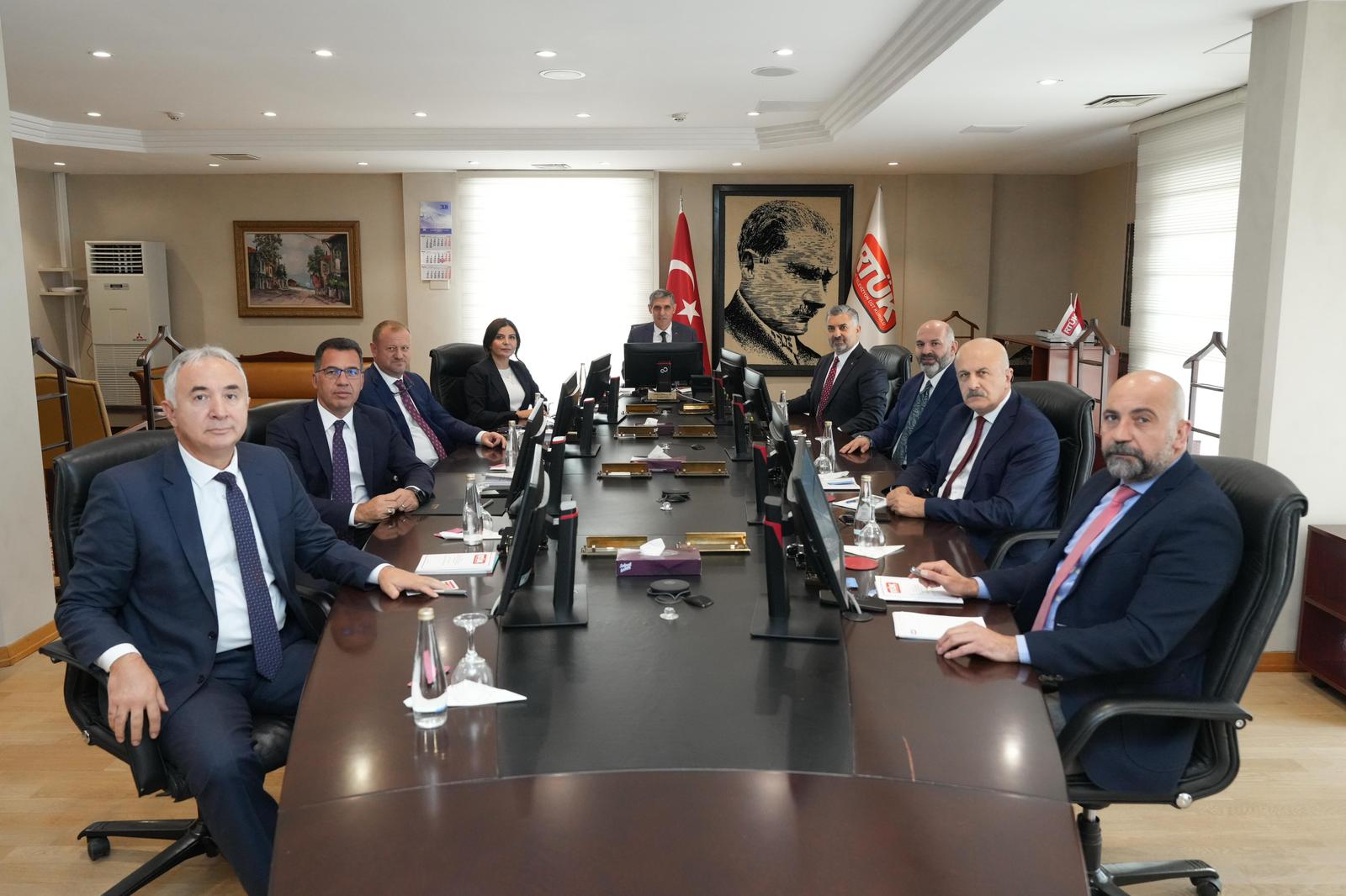 RTÜK’te Tarihi Değişim: Mehmet Daniş Yeni Başkan Seçildi! RTÜK'te tarihi değişim: Mehmet