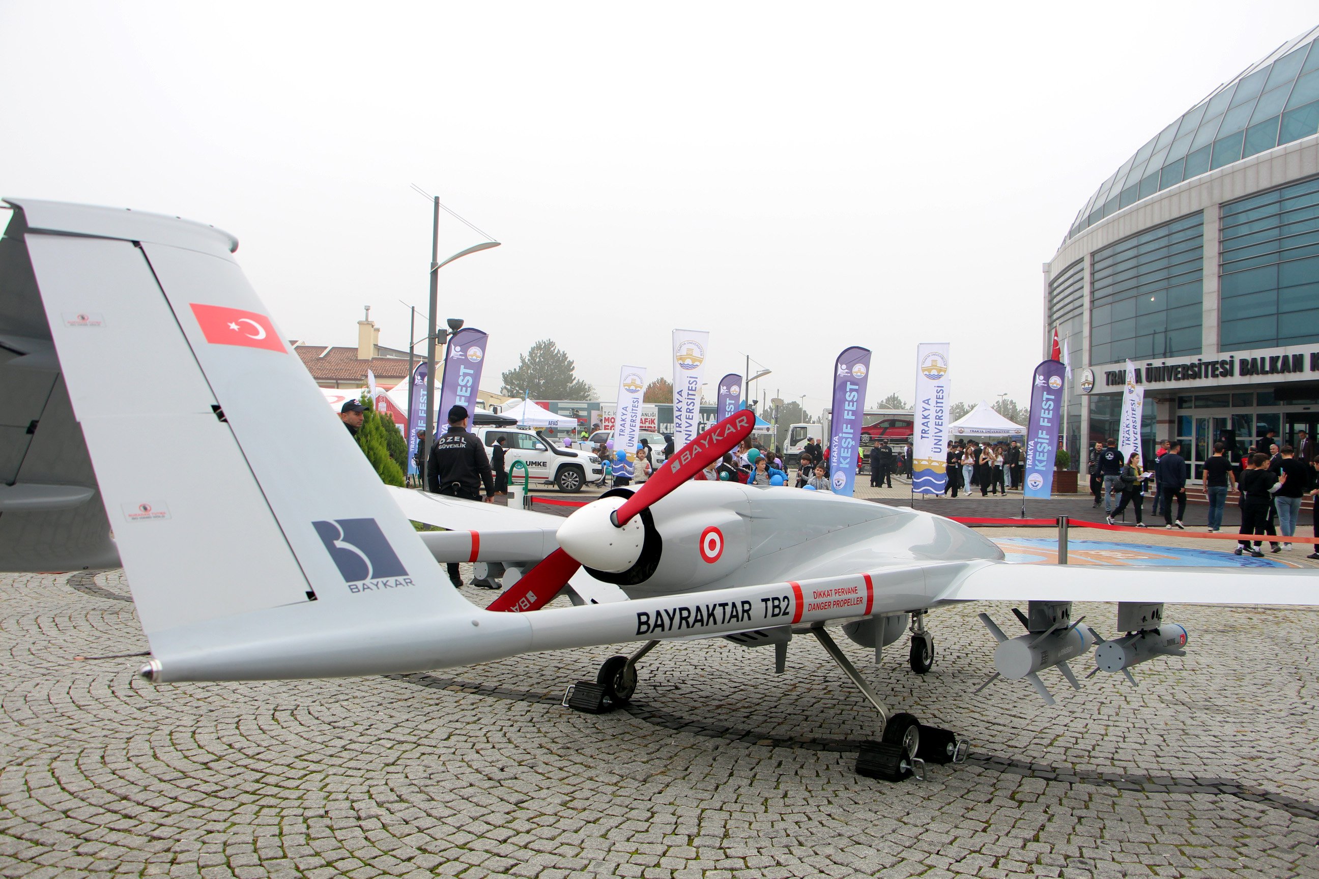 Edirne’de Trakya Keşif Fest’te Bayraktar TB2 SİHA Büyük İlgi Gördü