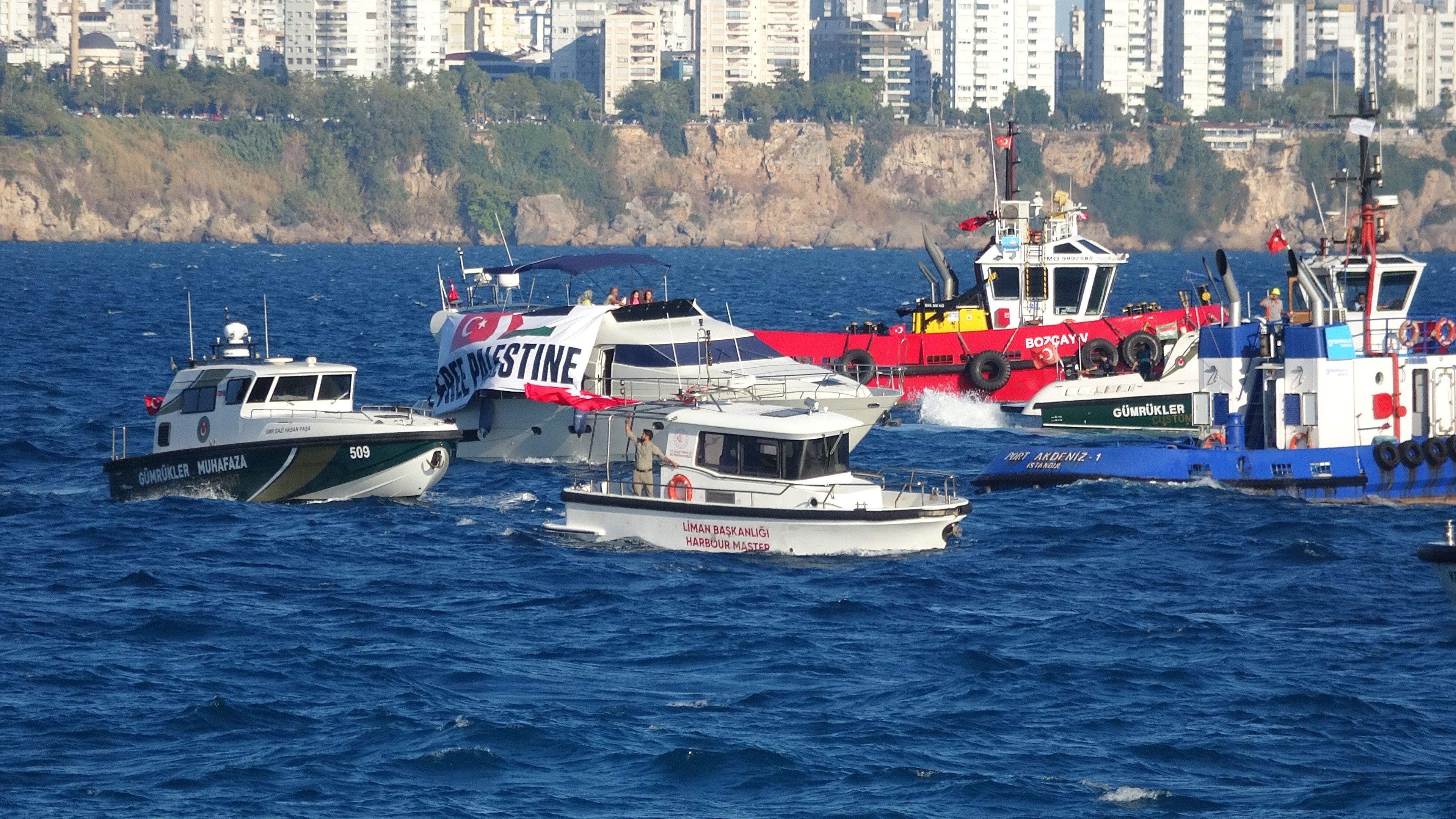 Antalya'da Gazze'ye destek için