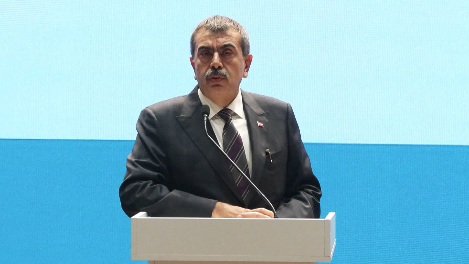 Bakan Tekin’den İmam Hatip Vurgusu: ‘Dünya Markası Olacak Bir Model’ Milli Eğitim Bakanı Yusuf