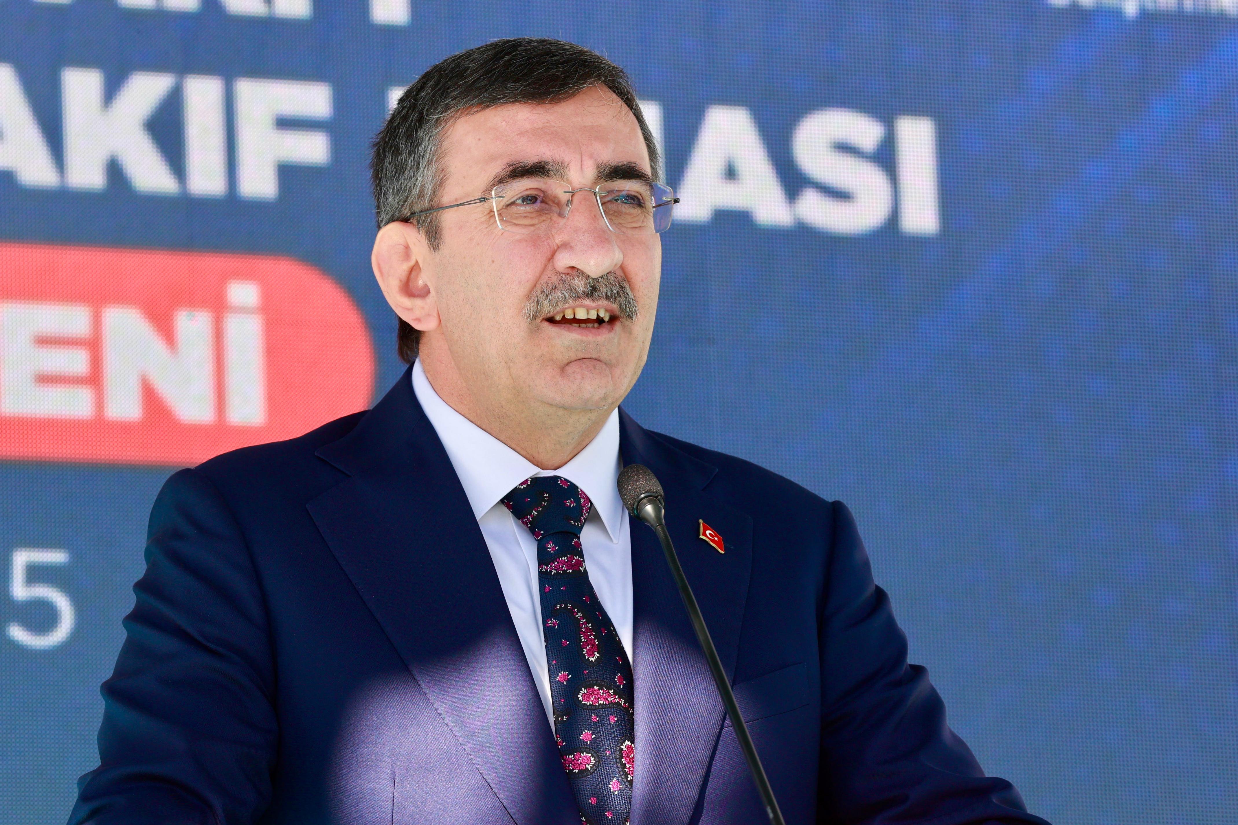 Cumhurbaşkanı Yardımcısı Cevdet Yılmaz,