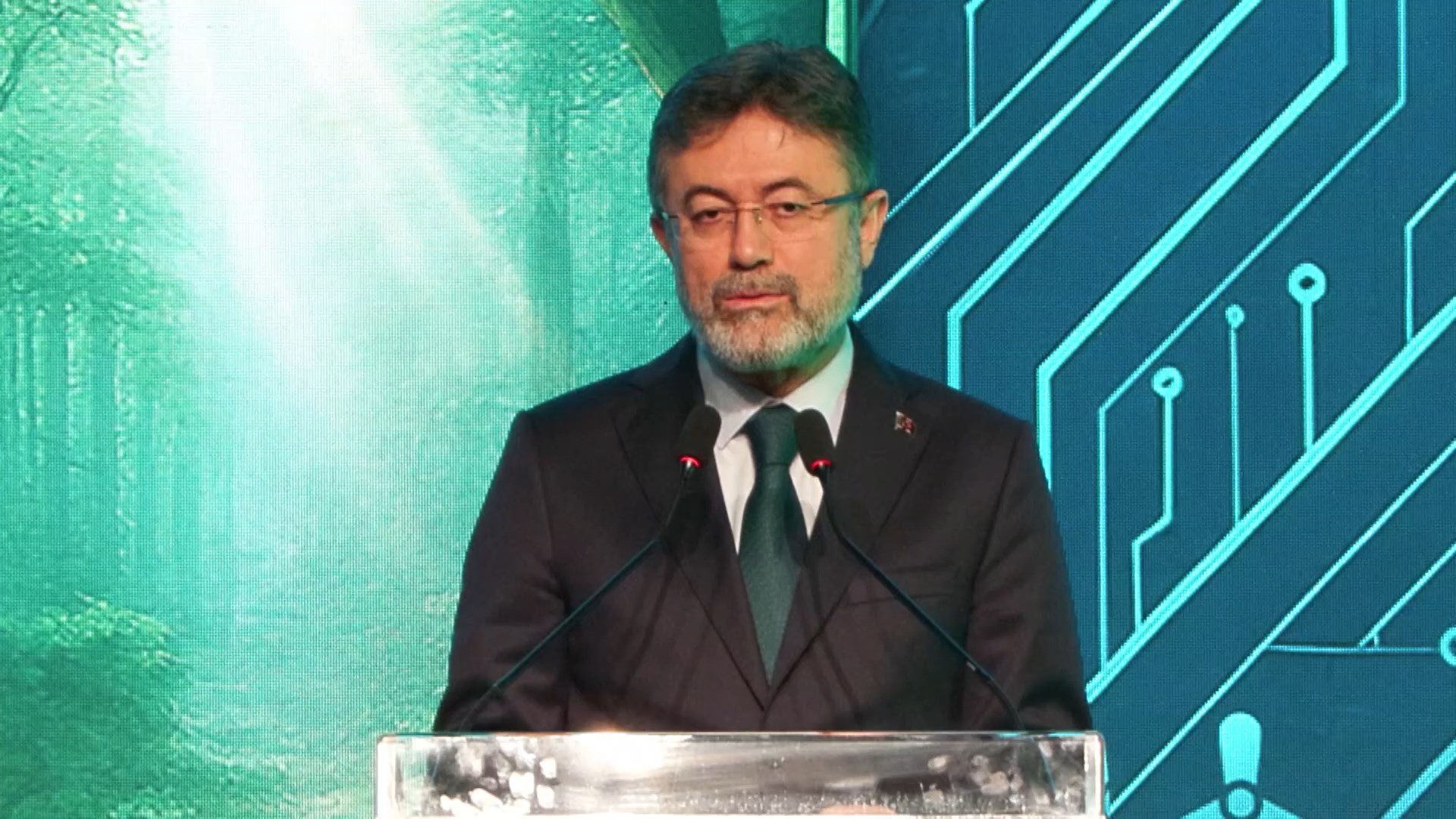 Bakan Yumaklı: Türkiye Orman Yangınlarında İHA Kullanımında Dünyada İkinci Sırada