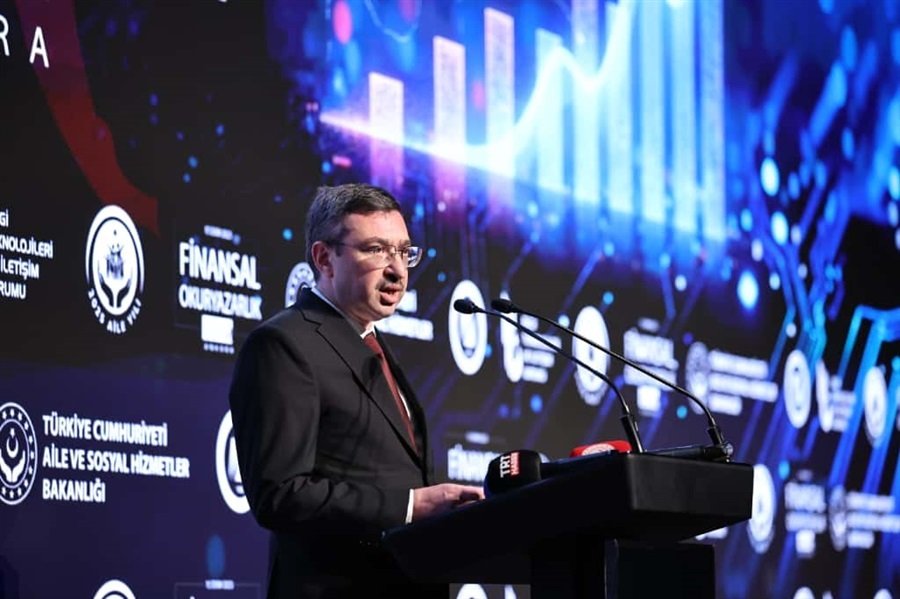 SPK Başkanı İbrahim Ömer