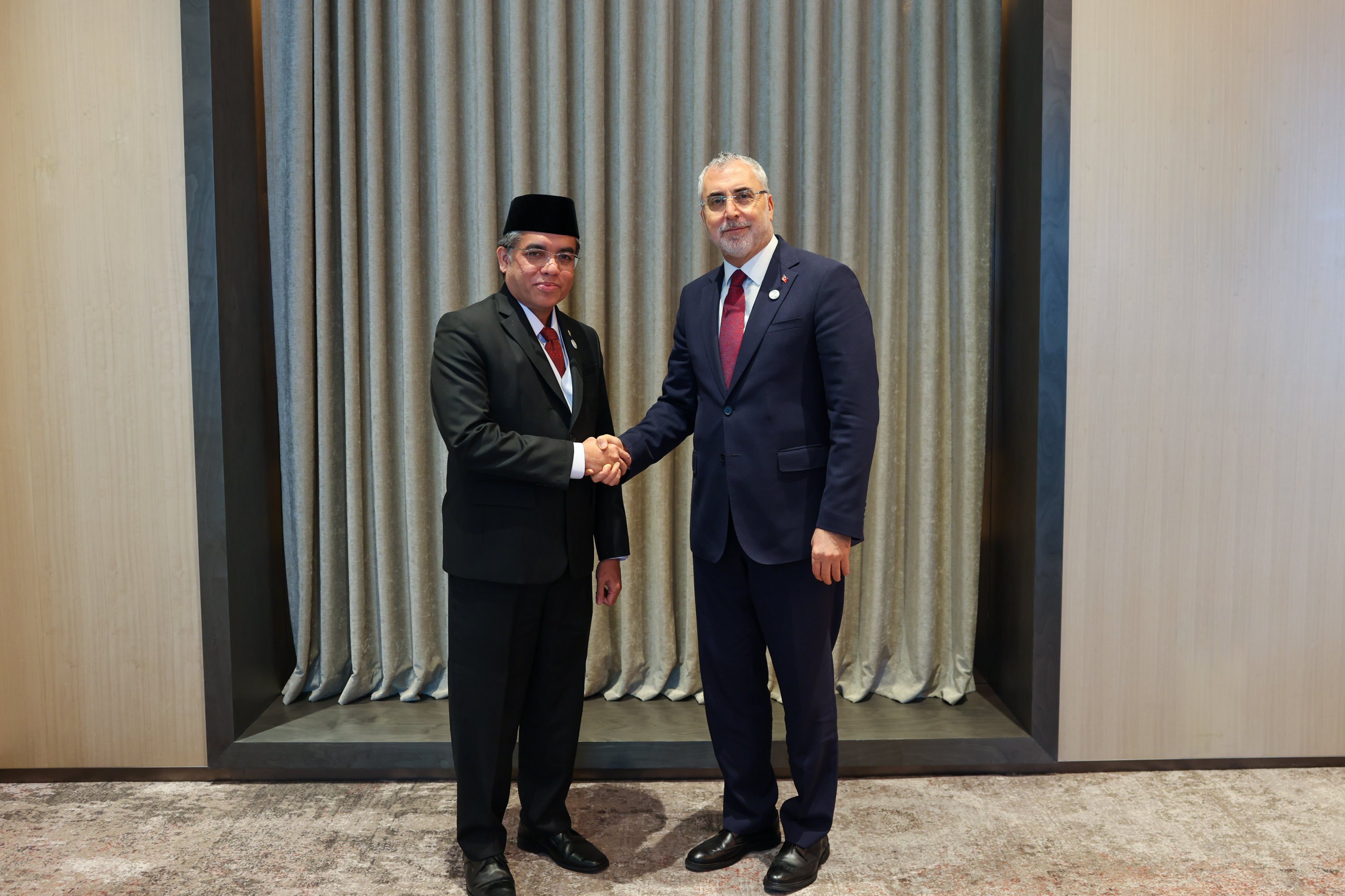 Bakan Işıkhan’dan Endonezya ile İstihdam ve Sosyal Güvenlik İş Birliği Hamlesi