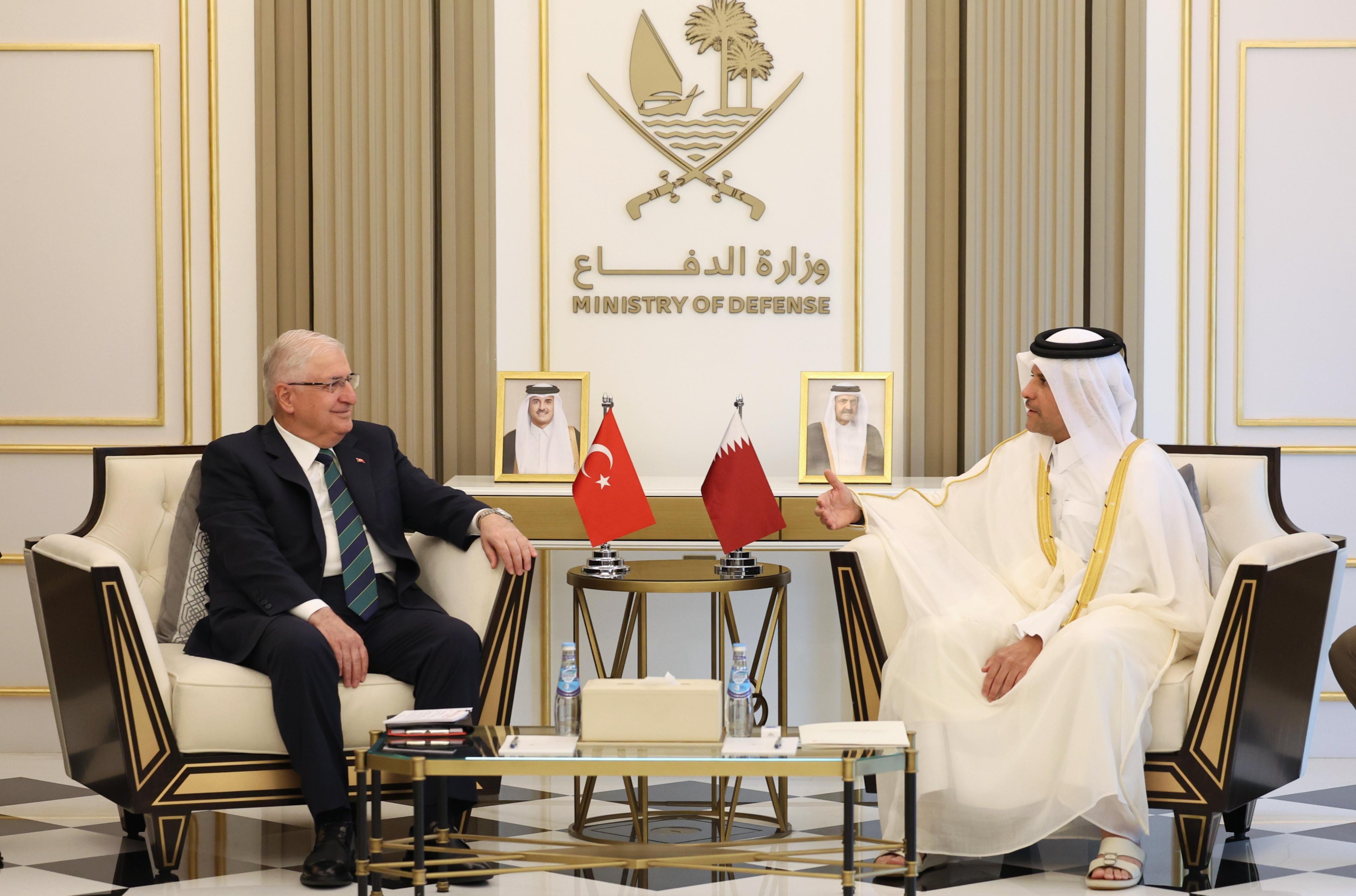 Milli Savunma Bakanı Güler Katar’da Savunma Bakanı Al Sani ile Kritik Görüşmeler Gerçekleştirdi