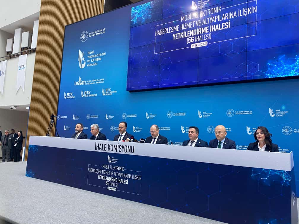 Türkiye 5G İhalelerinde Tarihi Gün: Turkcell, Türk Telekom ve Vodafone Rekabet Etti