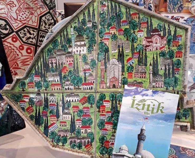 Papa’nın Türkiye Ziyareti İçin Özel Çini Eser: İznik’in Tarihi Dokusu Sanata Yansıyor