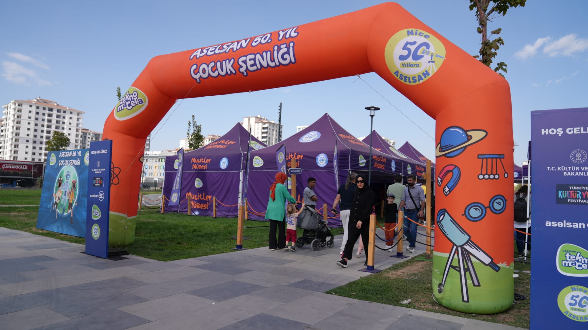ASELSAN'ın Tekno Macera TIR'ı
