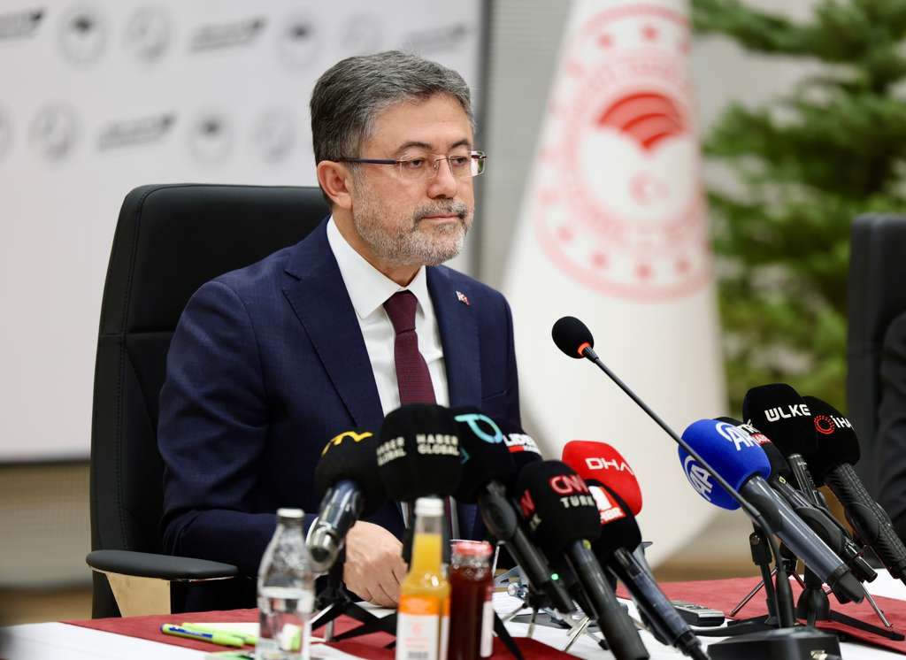 Bakan Yumaklı’dan Yeşil Vatan Seferberliği Müjdesi: 550 Milyon Fidan Toprakla Buluşacak