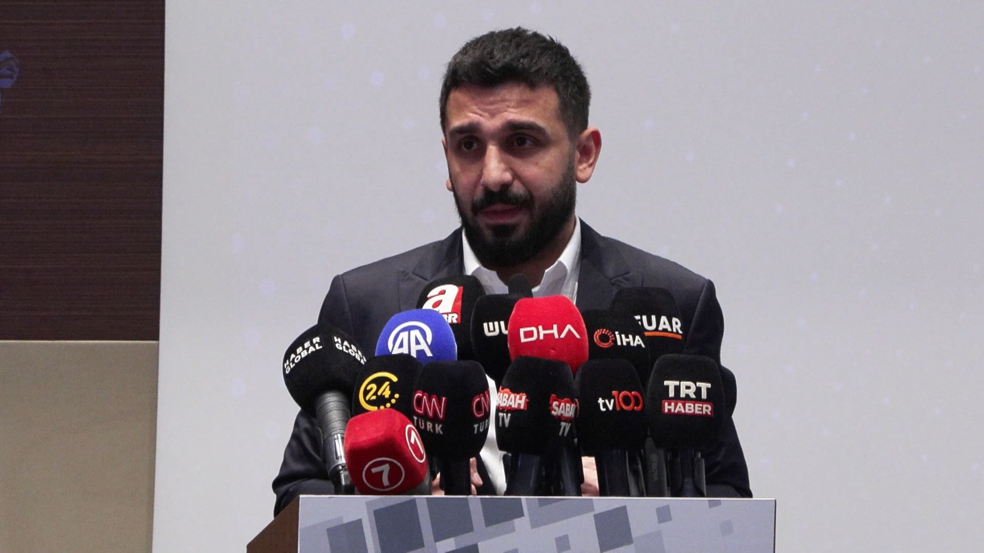 TÜGVA'nın düzenlediği Türkiye Münazara
