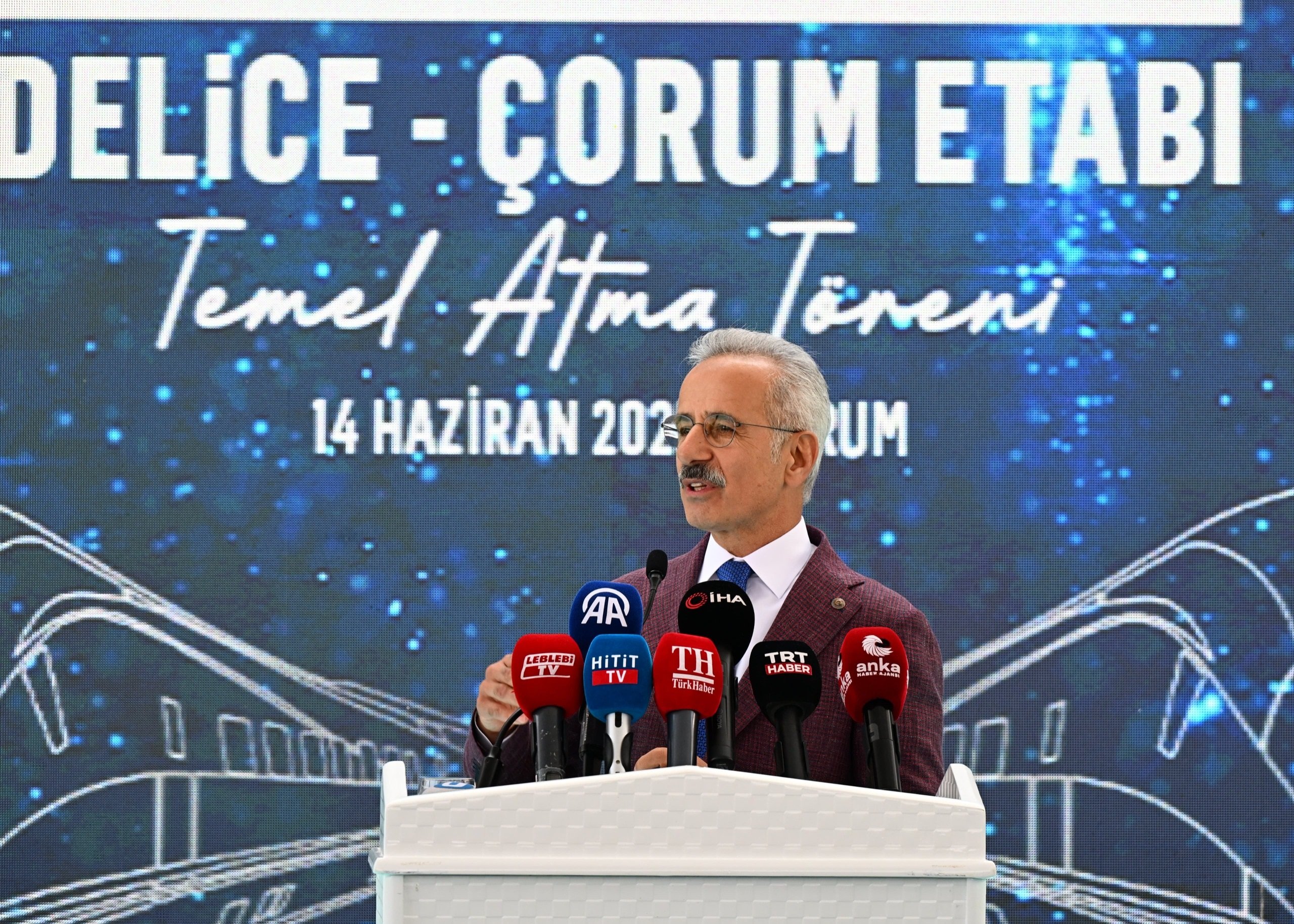 Ulaştırma Bakanı Abdulkadir Uraloğlu,