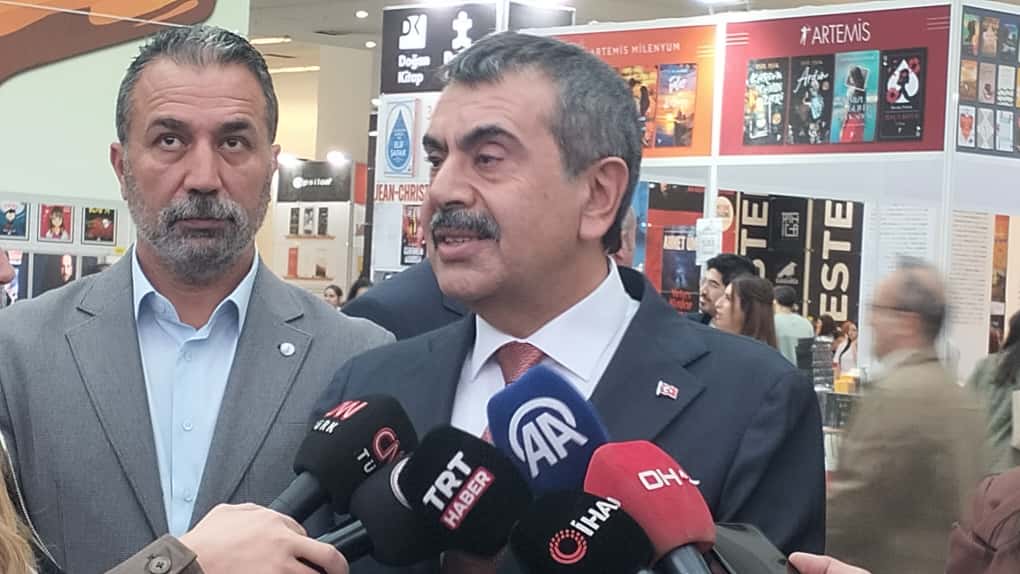Bakan Tekin’den CHP’ye Sert Yanıt: ‘Çocuk İşçiliğine Teşvik Etmiyoruz, Beceri Kazandırmak İstiyoruz’