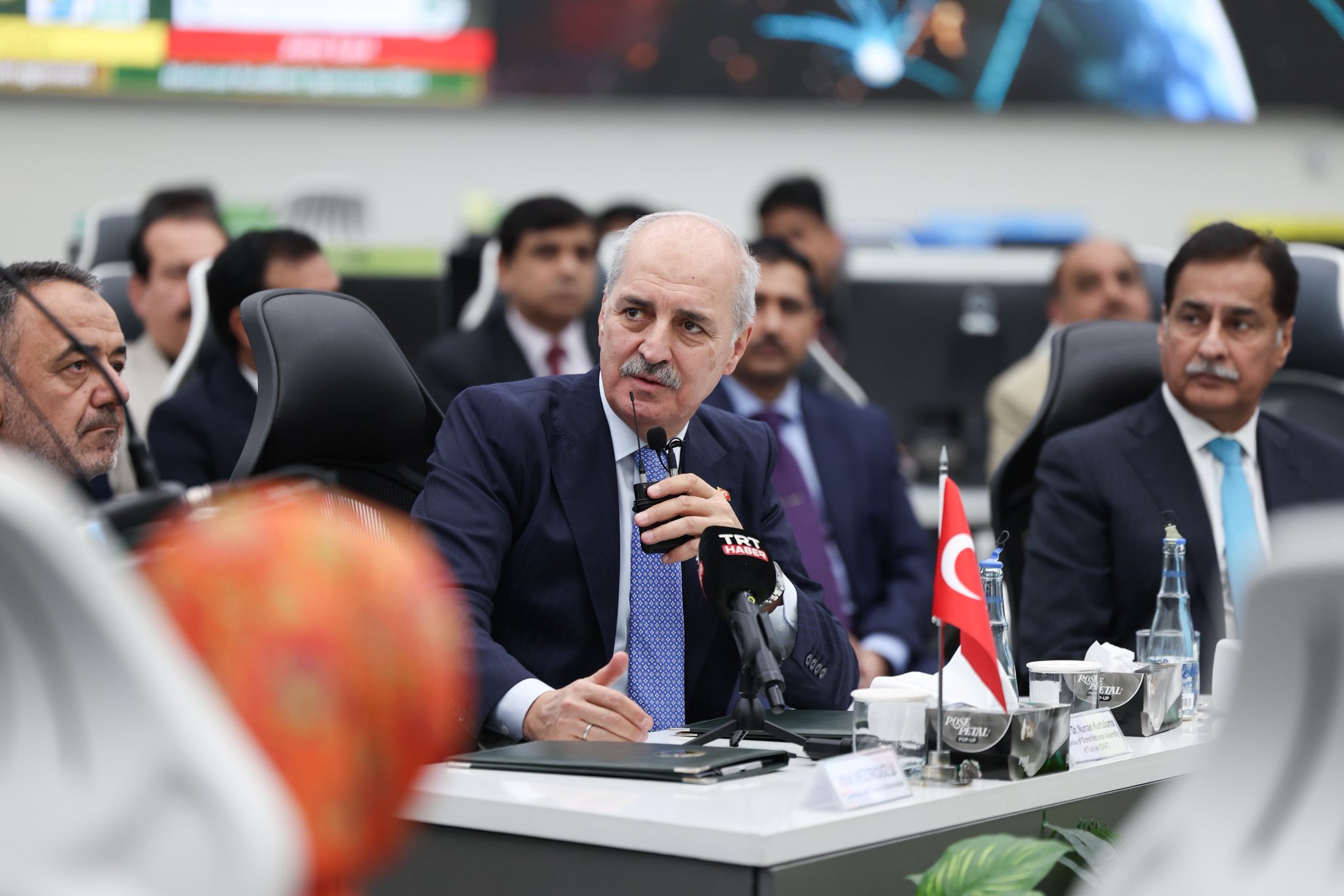 TBMM Başkanı Kurtulmuş Pakistan’da Sel Felaketi Bölgesini Ziyaret Etti