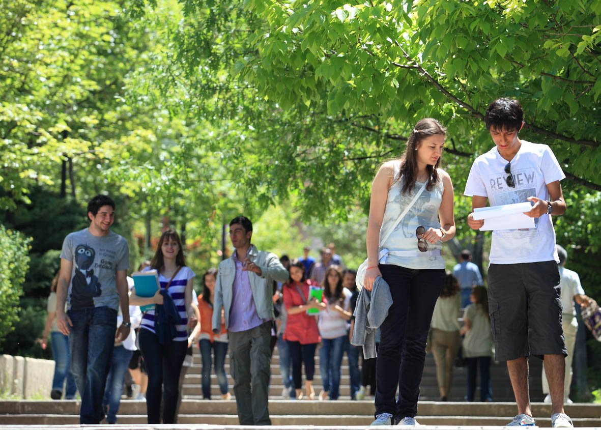 YÖK’ten Devrim Niteliğinde Karar: Lisans Eğitimi Artık 3 Yılda Tamamlanabilecek!