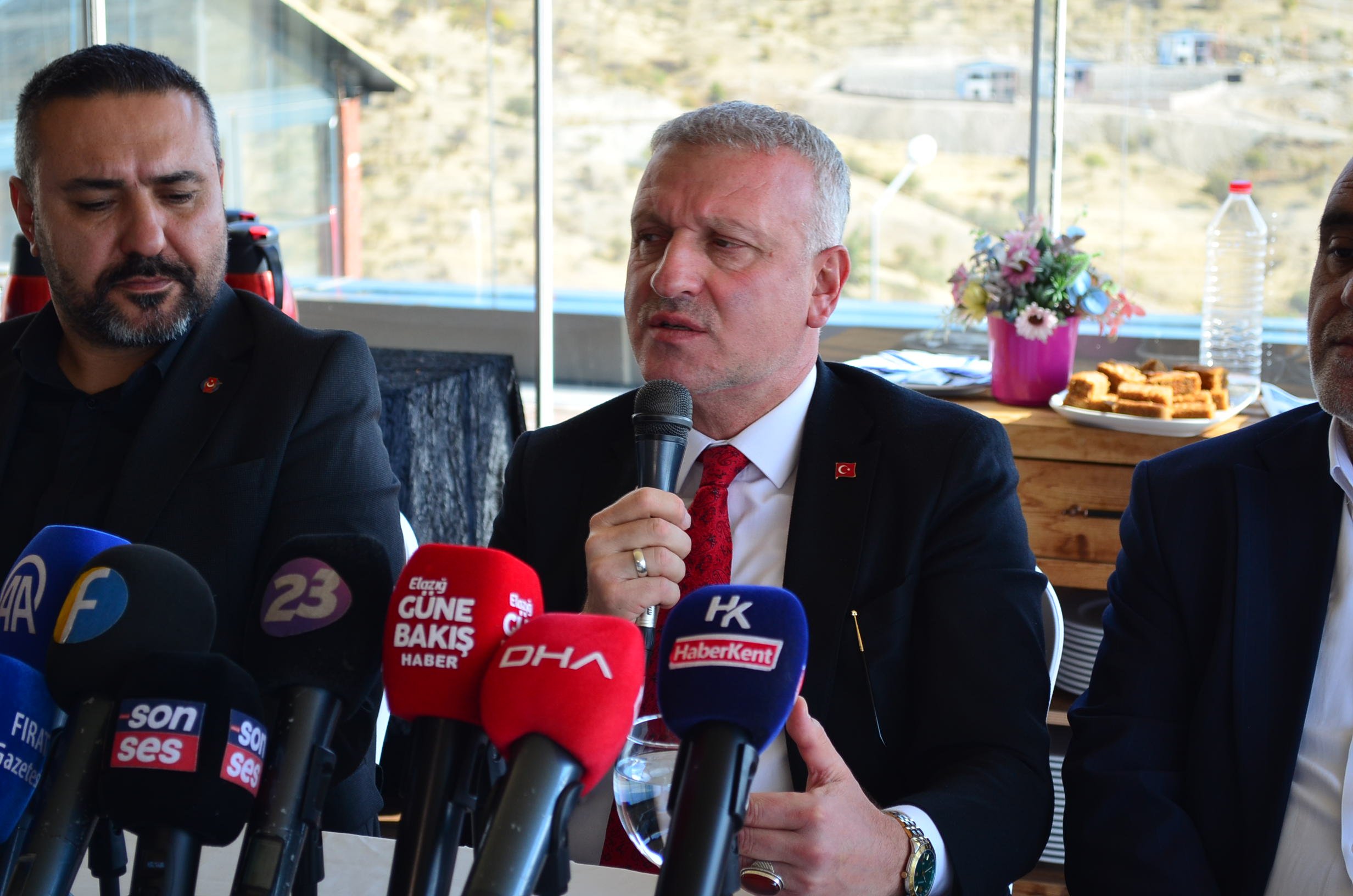 Cumhurbaşkanı Başdanışmanı Oktay Saral,