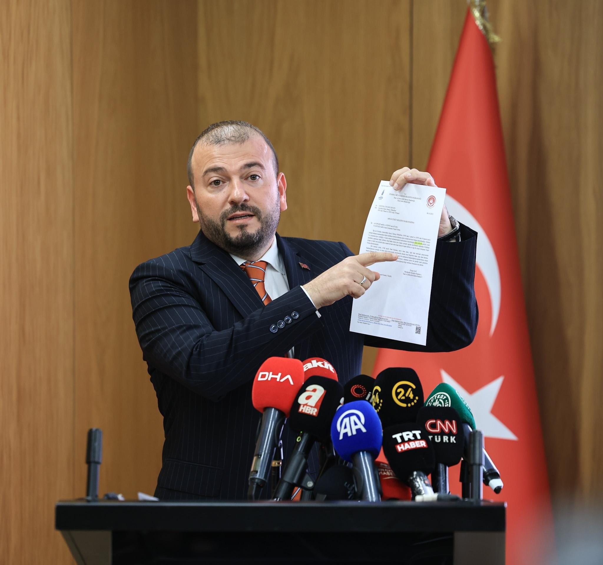 Arnavutköy Belediye Başkanı Mustafa