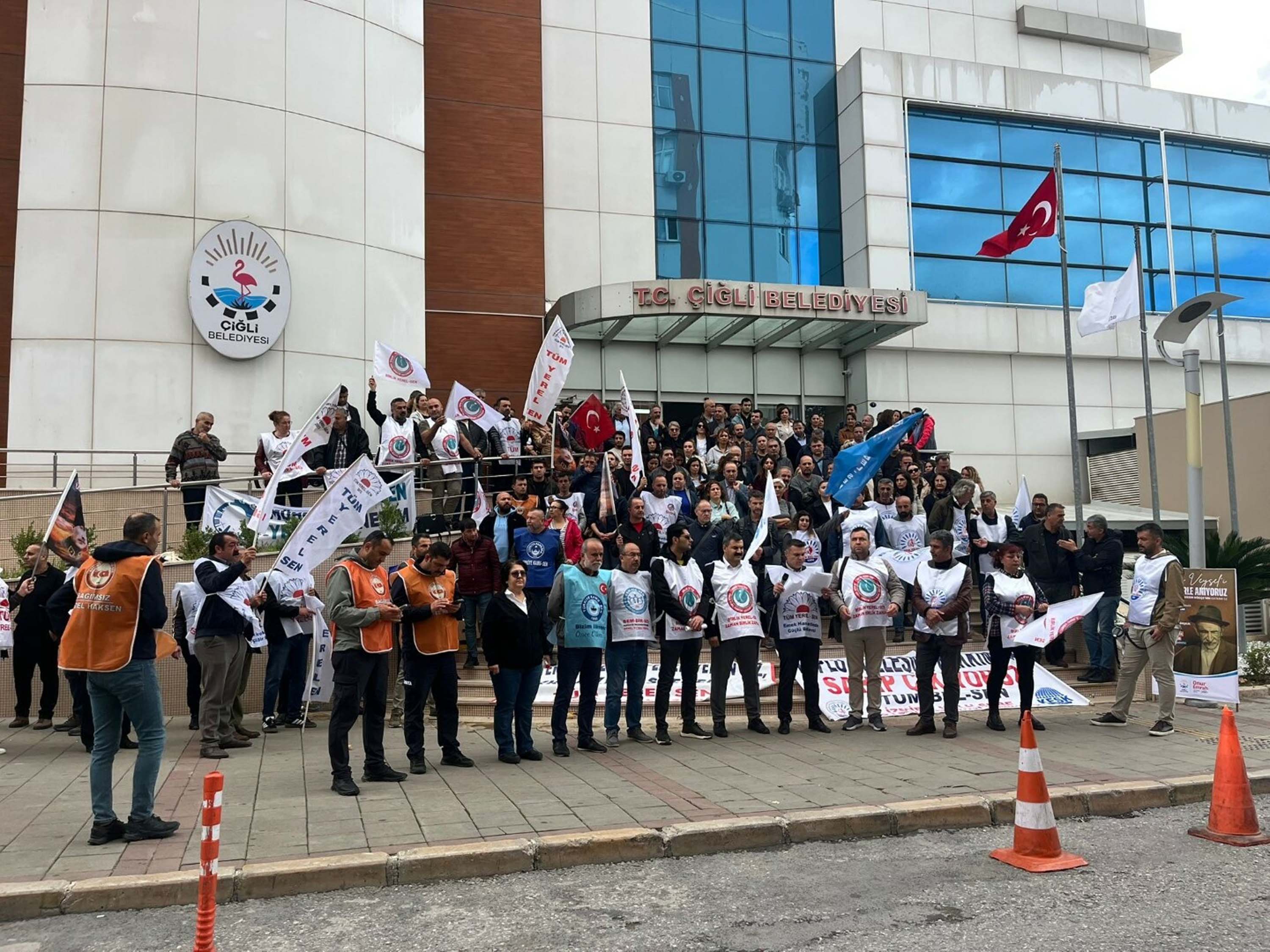 Çiğli Belediyesi'nde Tüm Bel-Sen