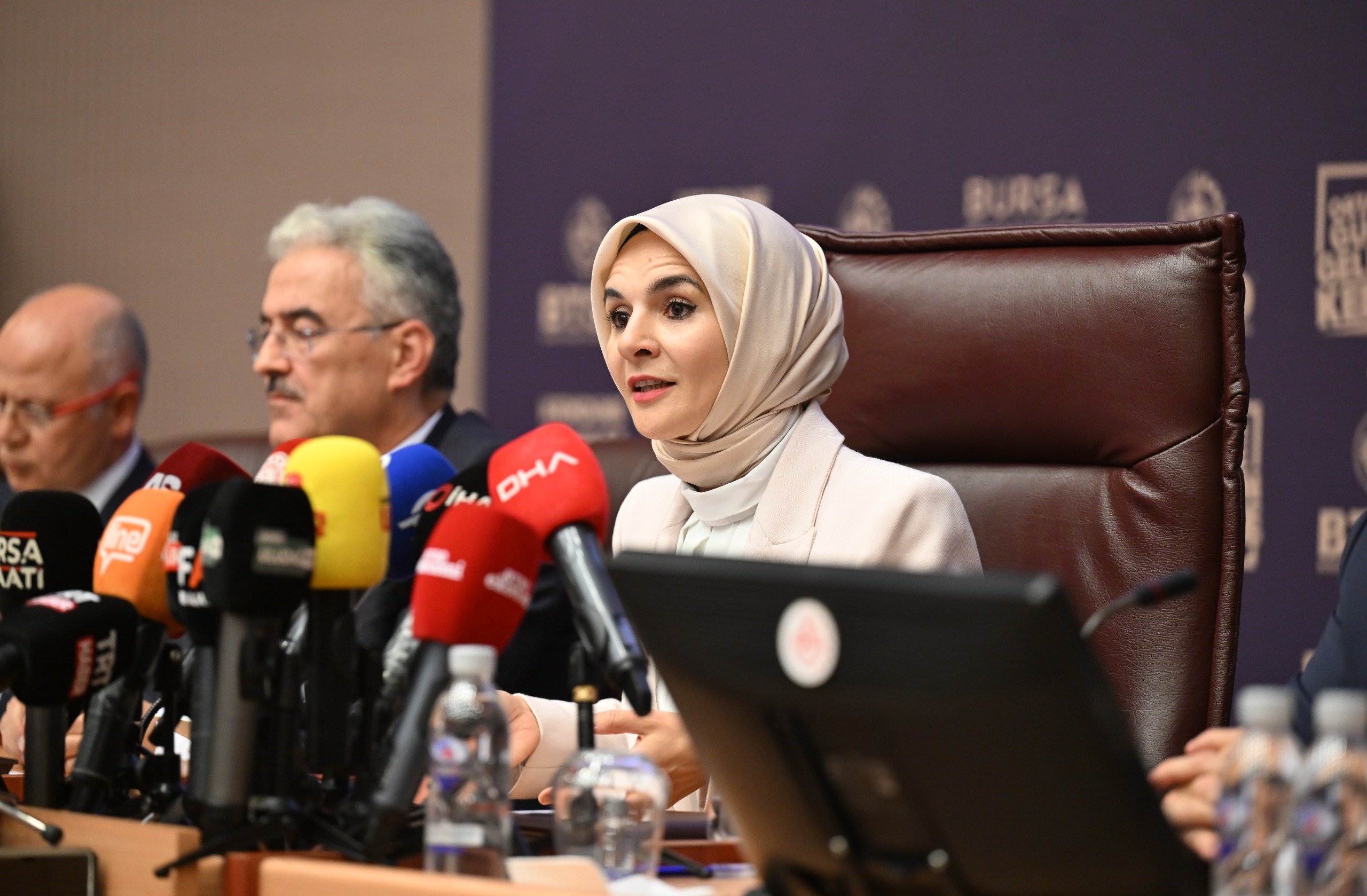 Bakan Göktaş’tan Çarpıcı Açıklama: <strong>Aileyi Korumak Savunma Sanayi Kadar Stratejik</strong>