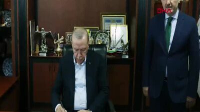 Cumhurbaşkanı Erdoğan Rize’de: Belediye Ziyareti ve Vatandaş Buluşması