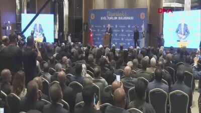 TBMM Başkanı Kurtulmuş’tan Diyarbakır’da Tarihi Mesaj: ‘Bu Sefer Barış Hakim Olacak’