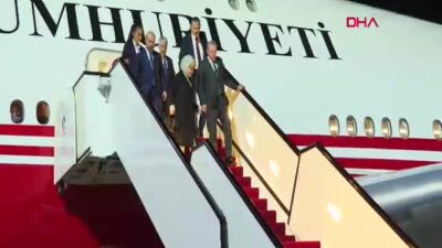 Cumhurbaşkanı Erdoğan Katar’da Törenle Karşılandı: İki Ülke İlişkilerinde Yeni Bir Sayfa