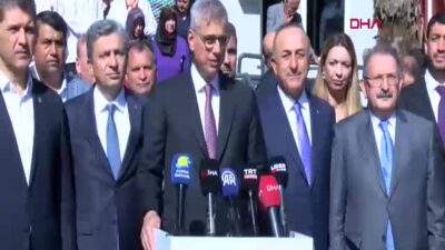 Bakan Memişoğlu Antalya’da Aile Sağlığı Merkezi’ni Ziyaret Etti