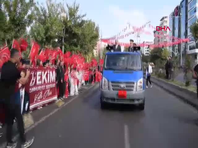 Batman’da Cumhuriyet’in 102’nci Yılı Büyük Coşkuyla Kutlandı Batman'da Cumhuriyet'in 102'nci yılı