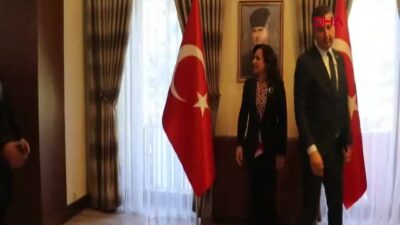 Burdur’da 29 Ekim Cumhuriyet Bayramı Coşkusu! Vali Bilgihan’dan Anlamlı Konuşma