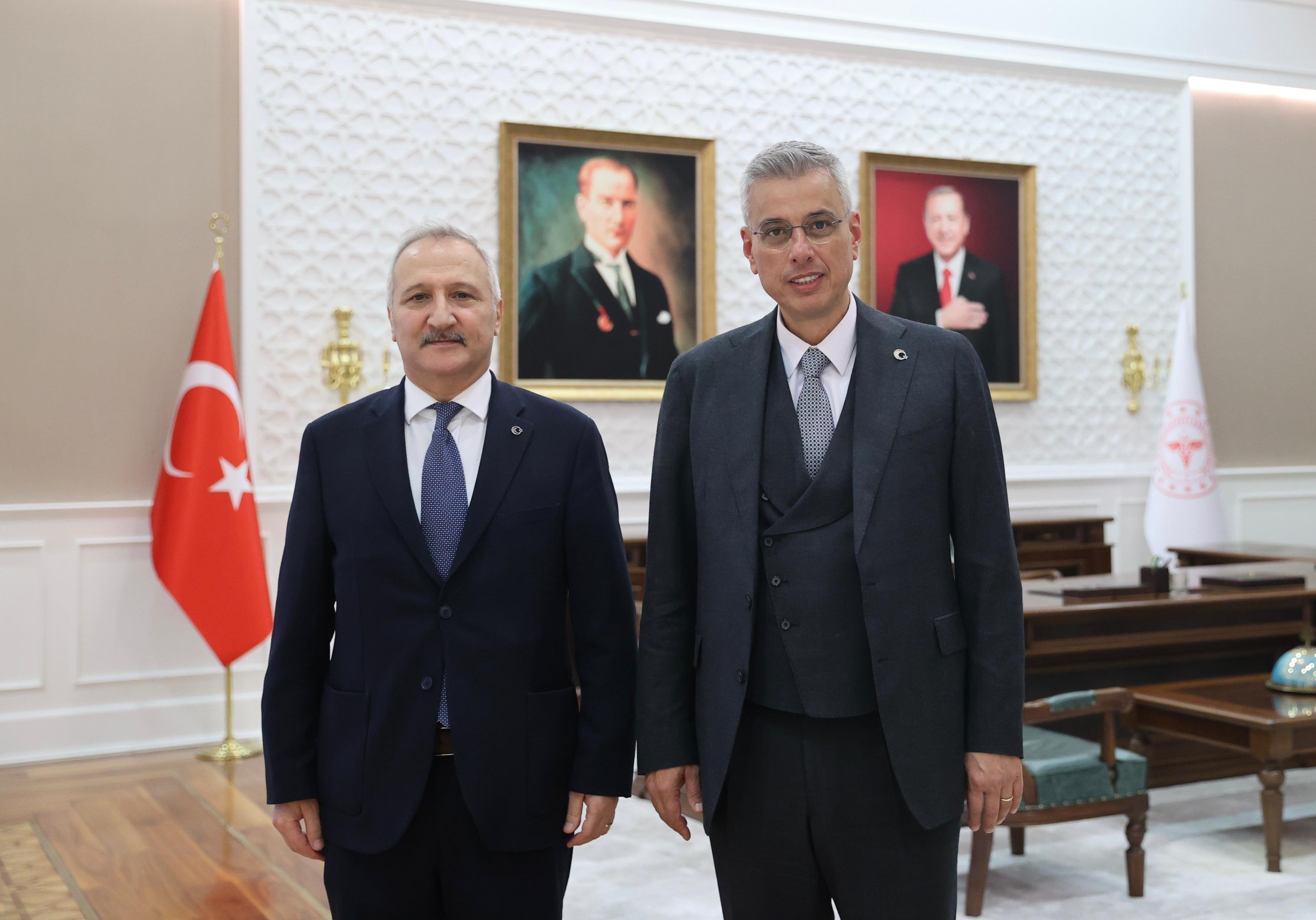 MHP’li Yurdakul’dan Sağlık Bakanı Memişoğlu’na Kritik Ziyaret: Türk Sağlık Sisteminde Dev İş Birliği