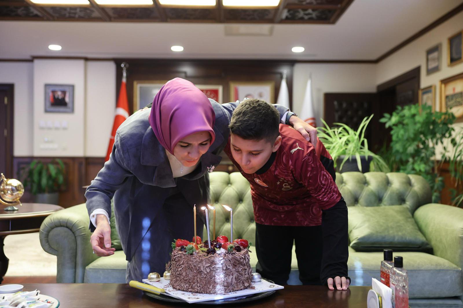 Bakan Göktaş’tan Duygusal Anlar: Şehit Oğlunun Doğum Gününü Kutladı