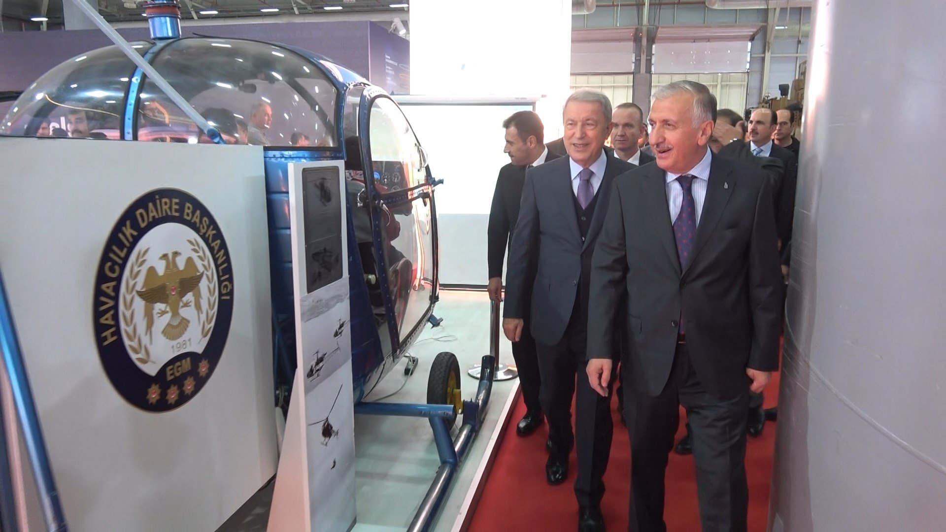 Hulusi Akar’dan Çarpıcı Açıklama: ‘Parasını Verdiğimiz Halde Alamadığımız Silahlar Oldu’