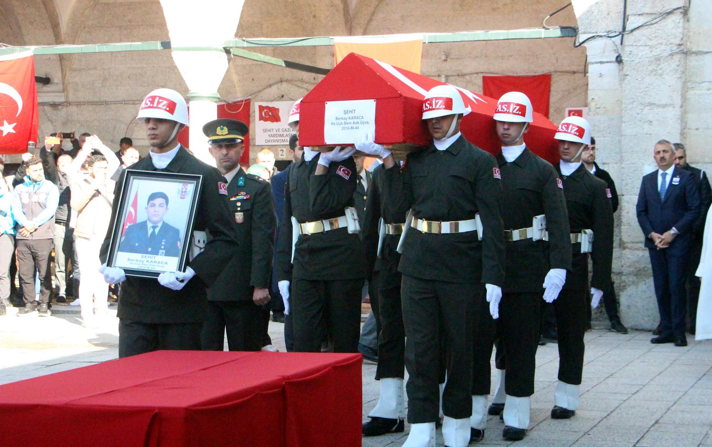 Şehit Astsubayın Annesinden Yürek Burkan Sözler: Gurbet Kuşum Uçtu Gitti